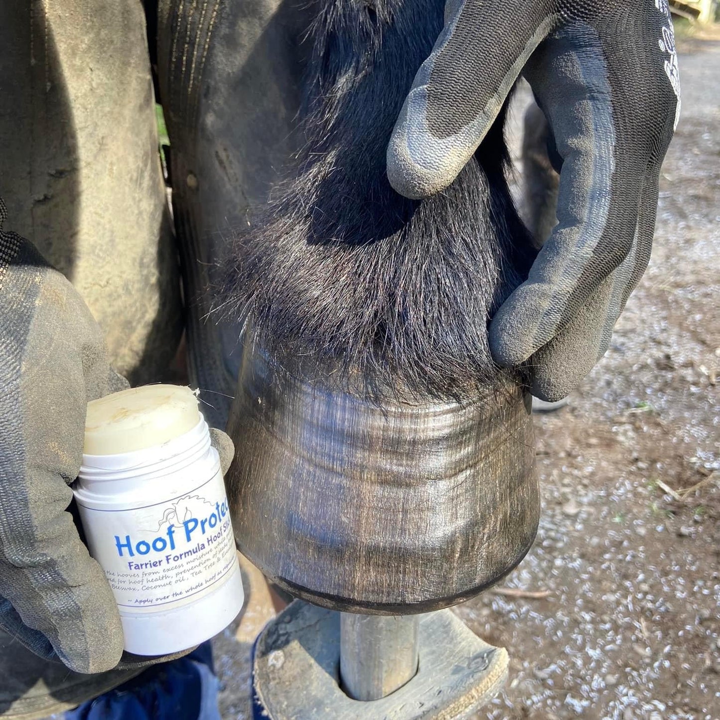 BPE Hoof Protect - Farrier Wax Stick